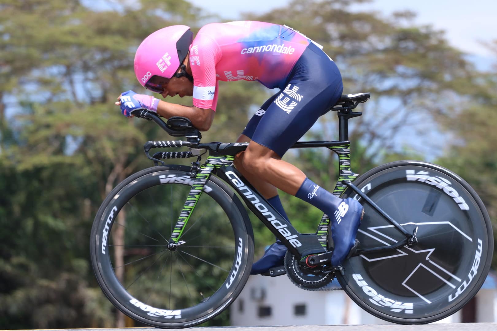 La Policía Nacional recuperó la bicicleta de contrarreloj de Daniel Martínez  – Federación Colombiana de Ciclismo